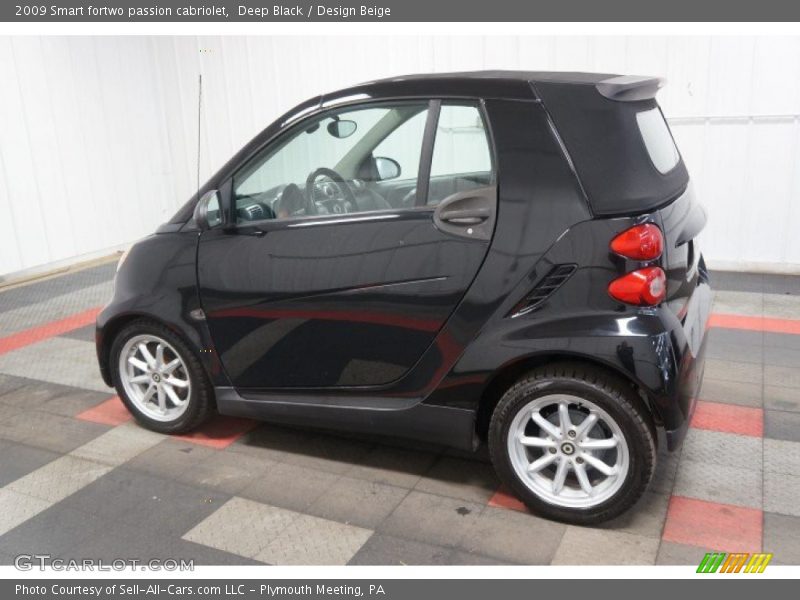Deep Black / Design Beige 2009 Smart fortwo passion cabriolet