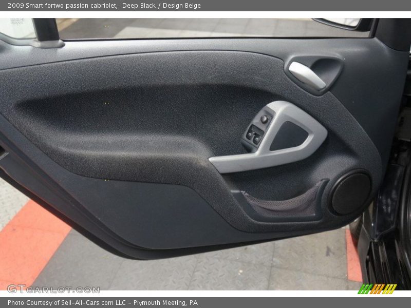 Deep Black / Design Beige 2009 Smart fortwo passion cabriolet
