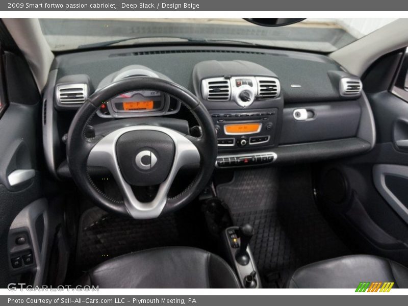 Deep Black / Design Beige 2009 Smart fortwo passion cabriolet
