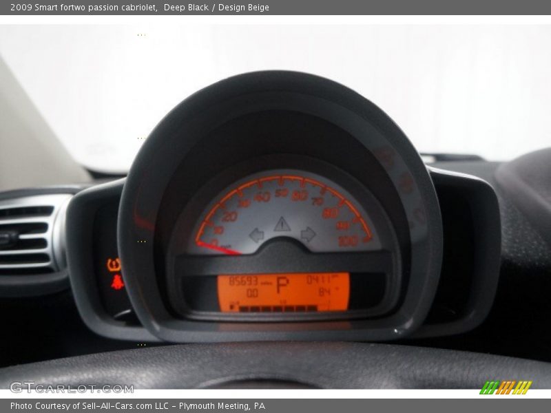 Deep Black / Design Beige 2009 Smart fortwo passion cabriolet