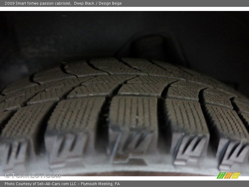 Deep Black / Design Beige 2009 Smart fortwo passion cabriolet