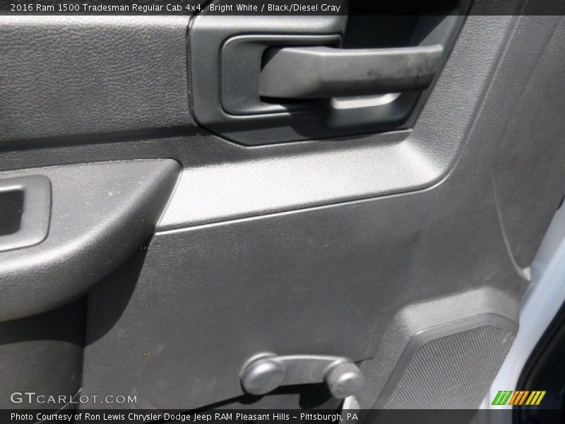 Bright White / Black/Diesel Gray 2016 Ram 1500 Tradesman Regular Cab 4x4
