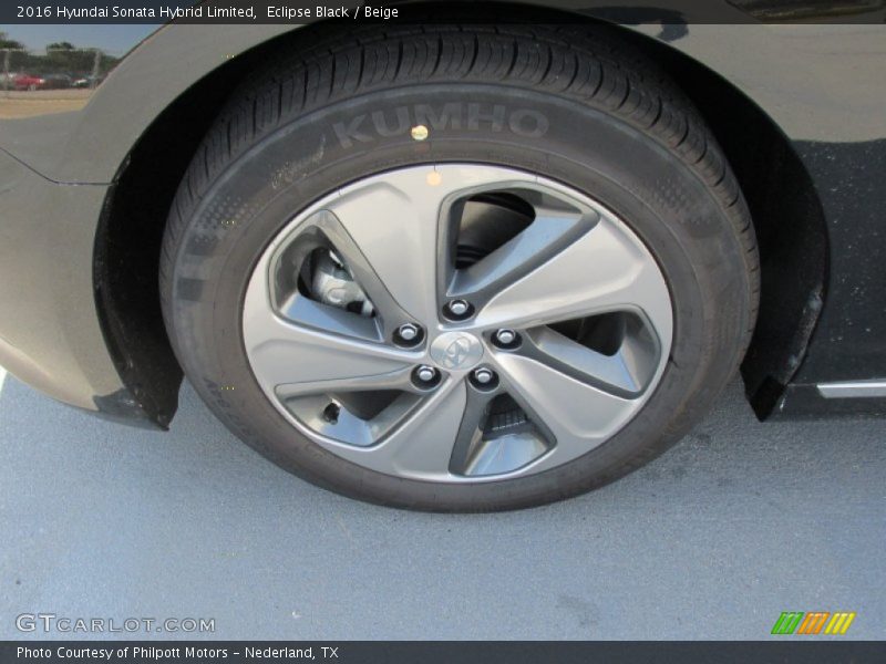  2016 Sonata Hybrid Limited Wheel