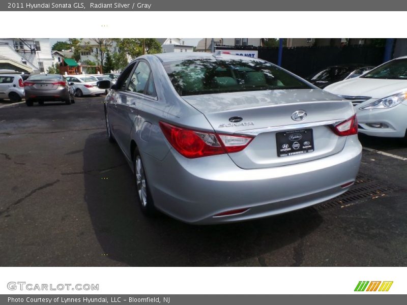 Radiant Silver / Gray 2011 Hyundai Sonata GLS