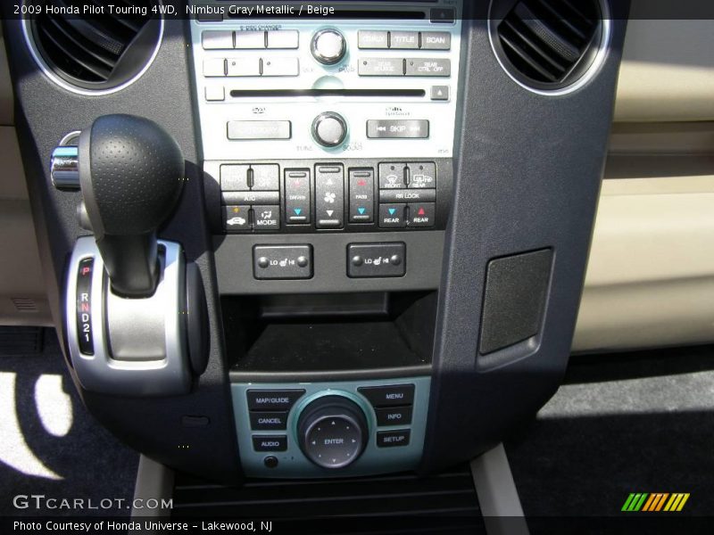 Nimbus Gray Metallic / Beige 2009 Honda Pilot Touring 4WD