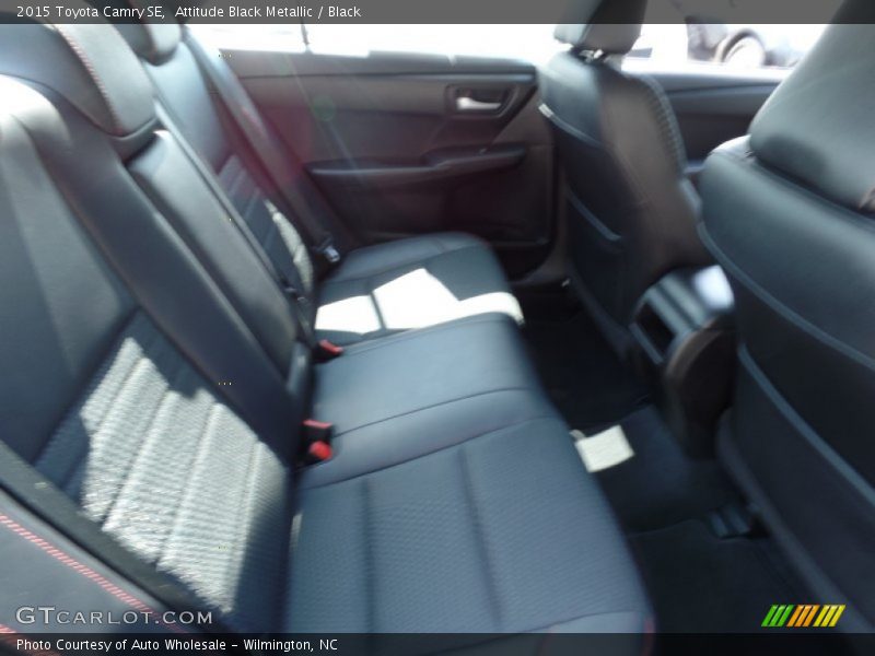 Attitude Black Metallic / Black 2015 Toyota Camry SE