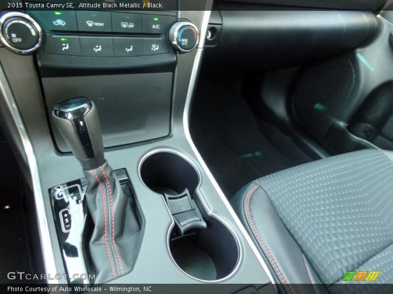 Attitude Black Metallic / Black 2015 Toyota Camry SE