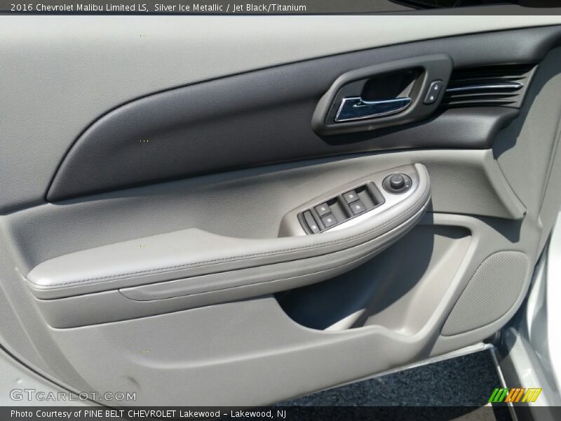 Silver Ice Metallic / Jet Black/Titanium 2016 Chevrolet Malibu Limited LS