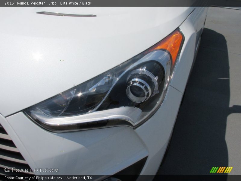 Elite White / Black 2015 Hyundai Veloster Turbo
