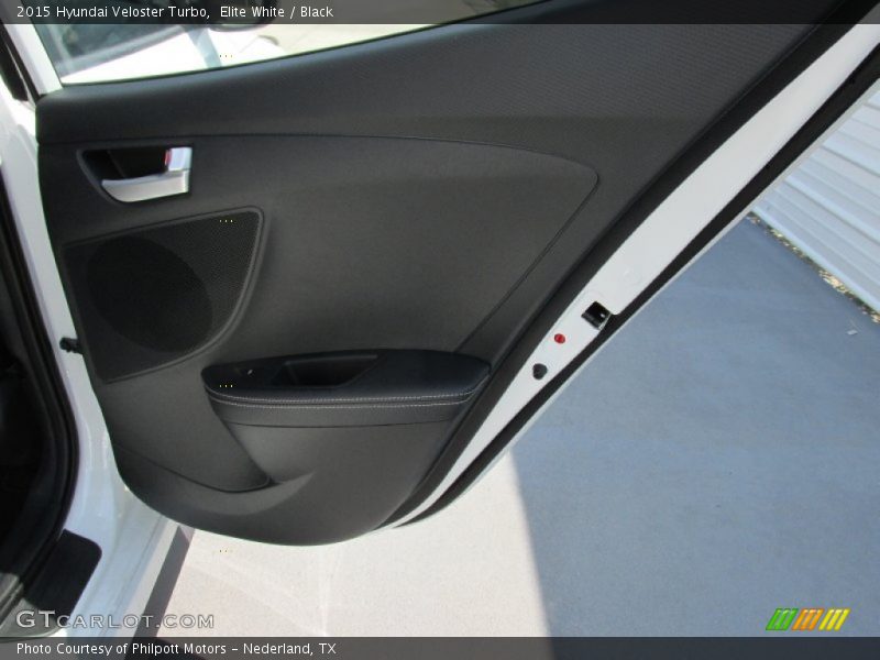Elite White / Black 2015 Hyundai Veloster Turbo