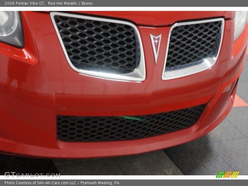 Red Hot Metallic / Ebony 2009 Pontiac Vibe GT