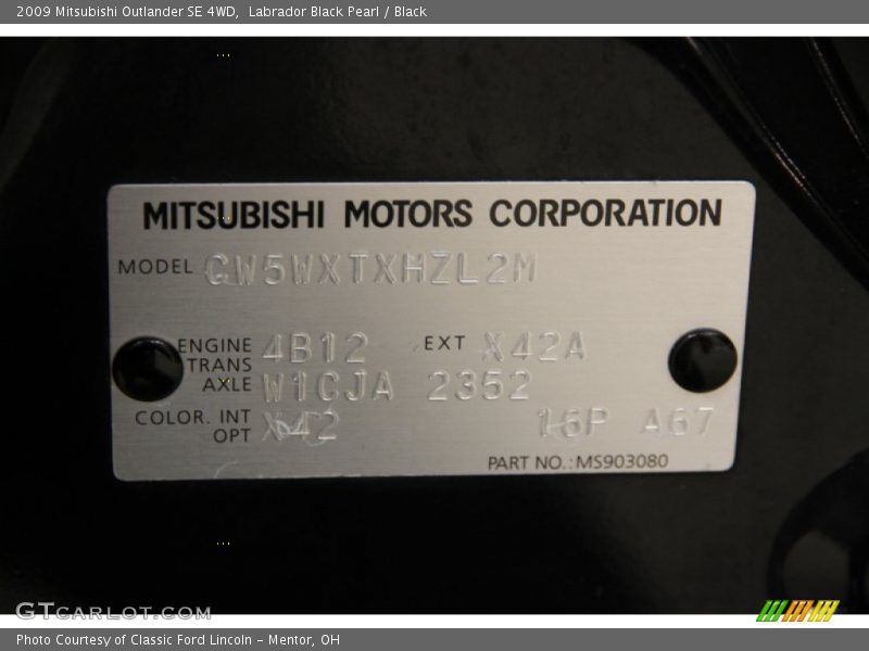 Labrador Black Pearl / Black 2009 Mitsubishi Outlander SE 4WD