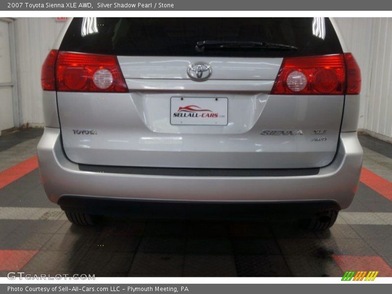 Silver Shadow Pearl / Stone 2007 Toyota Sienna XLE AWD