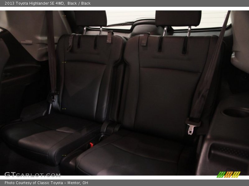 Black / Black 2013 Toyota Highlander SE 4WD