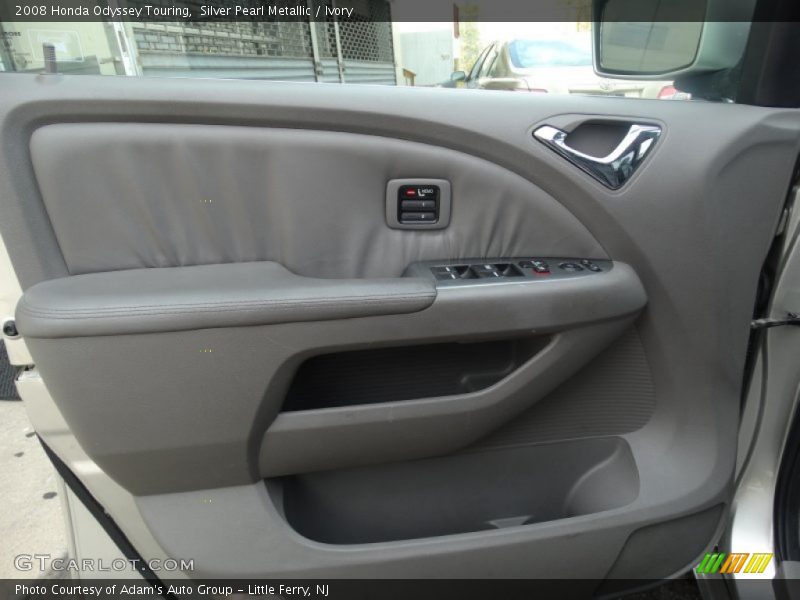 Silver Pearl Metallic / Ivory 2008 Honda Odyssey Touring