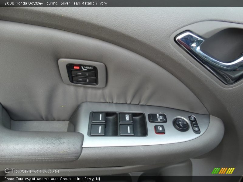 Silver Pearl Metallic / Ivory 2008 Honda Odyssey Touring