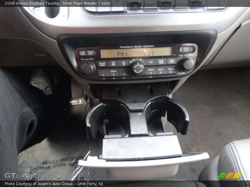 Silver Pearl Metallic / Ivory 2008 Honda Odyssey Touring