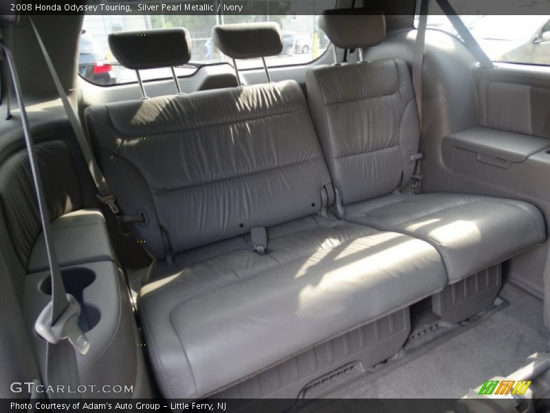 Silver Pearl Metallic / Ivory 2008 Honda Odyssey Touring
