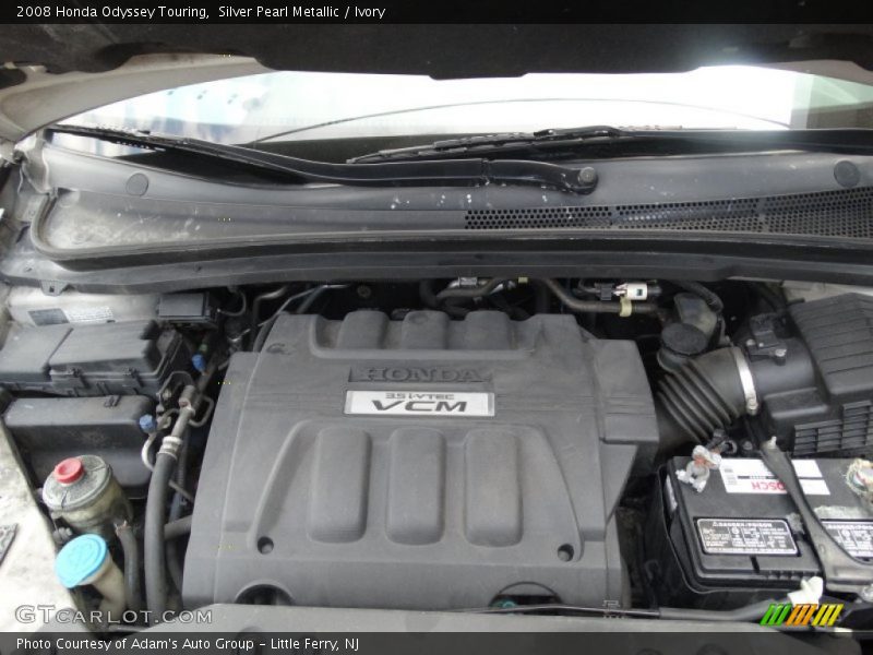 Silver Pearl Metallic / Ivory 2008 Honda Odyssey Touring