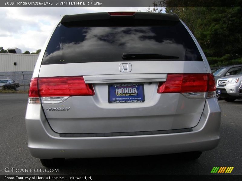 Silver Pearl Metallic / Gray 2009 Honda Odyssey EX-L