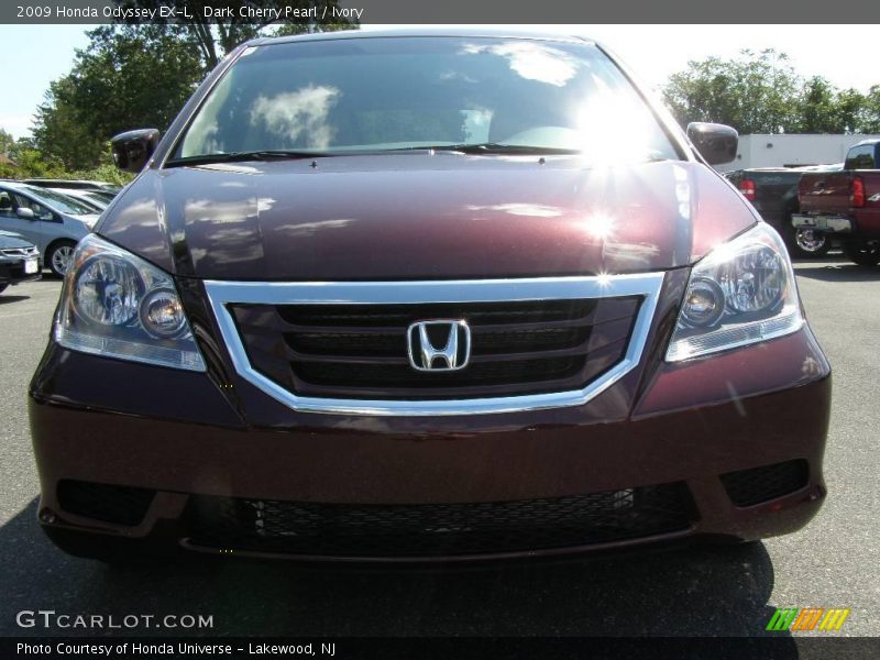 Dark Cherry Pearl / Ivory 2009 Honda Odyssey EX-L