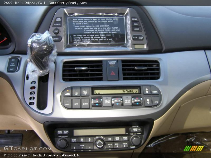 Dark Cherry Pearl / Ivory 2009 Honda Odyssey EX-L