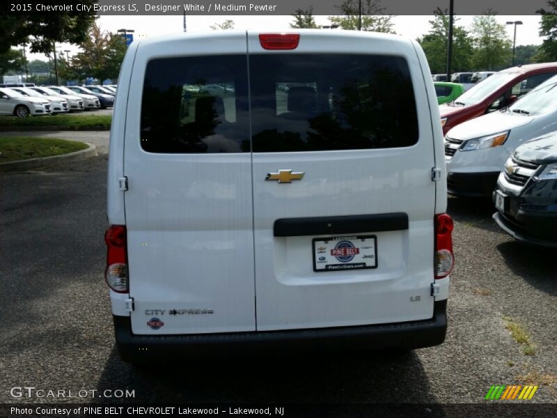 Designer White / Medium Pewter 2015 Chevrolet City Express LS