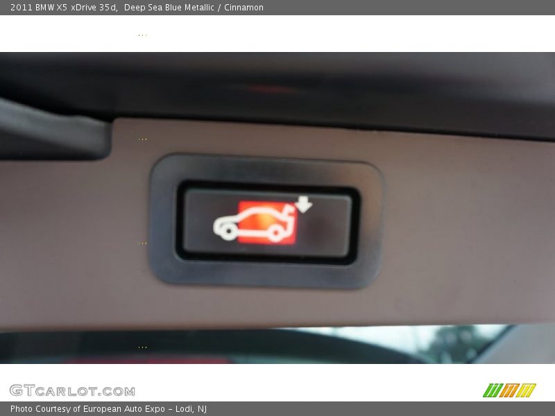 Deep Sea Blue Metallic / Cinnamon 2011 BMW X5 xDrive 35d