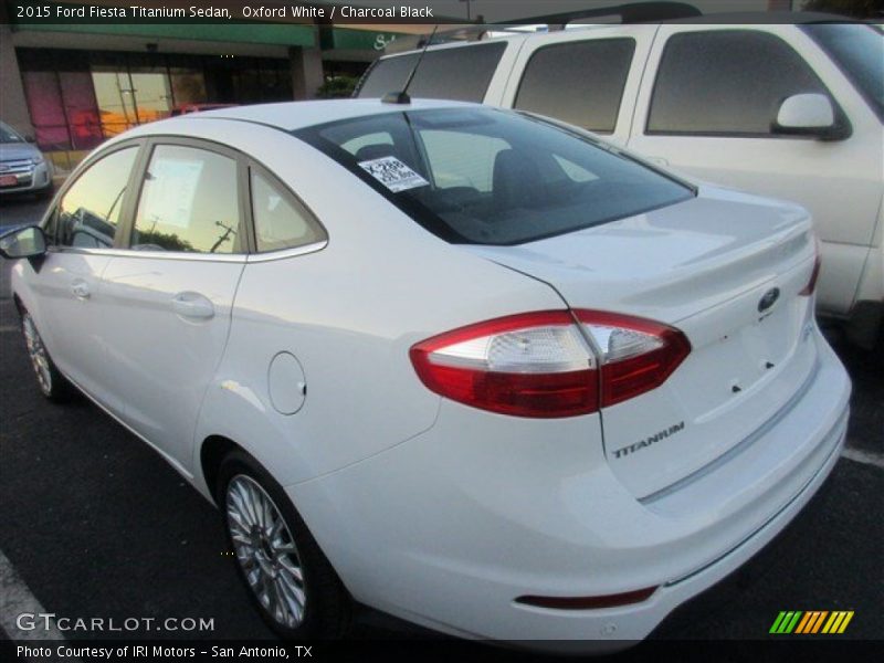 Oxford White / Charcoal Black 2015 Ford Fiesta Titanium Sedan