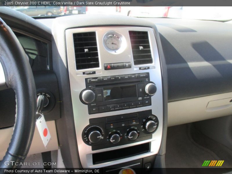 Cool Vanilla / Dark Slate Gray/Light Graystone 2005 Chrysler 300 C HEMI