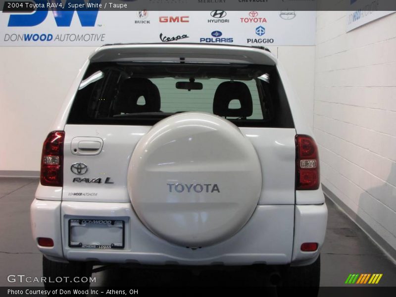 Super White / Taupe 2004 Toyota RAV4
