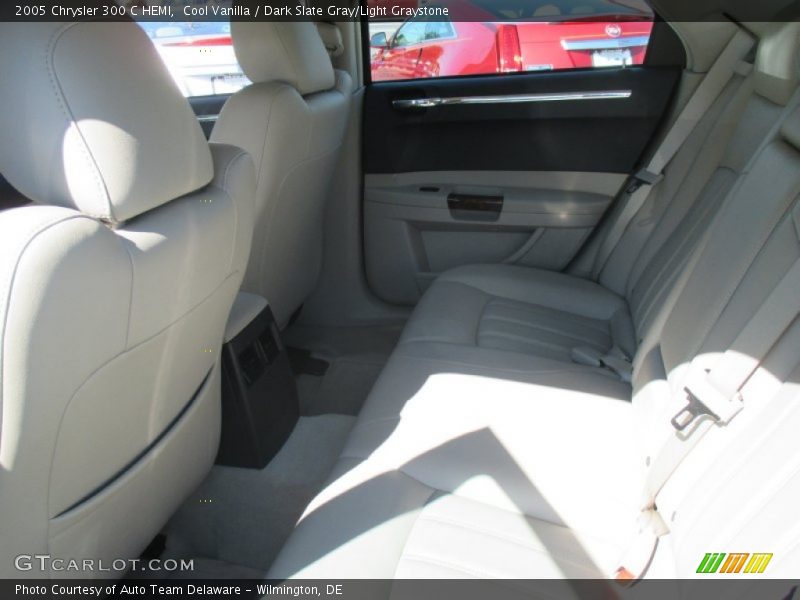 Cool Vanilla / Dark Slate Gray/Light Graystone 2005 Chrysler 300 C HEMI