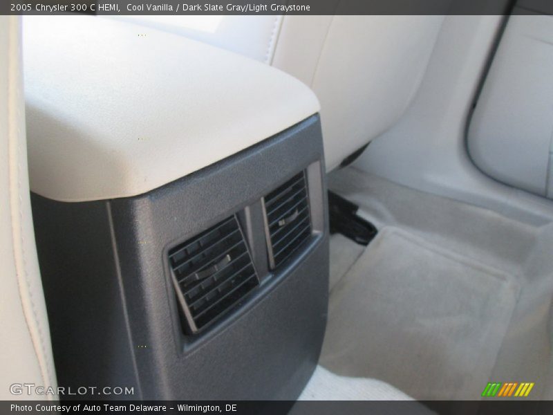Cool Vanilla / Dark Slate Gray/Light Graystone 2005 Chrysler 300 C HEMI