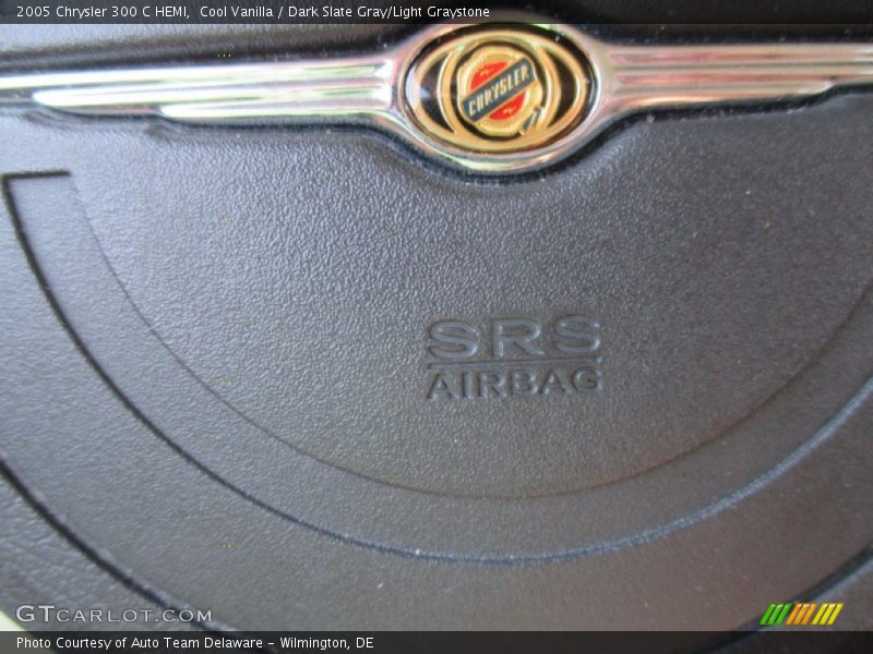 Cool Vanilla / Dark Slate Gray/Light Graystone 2005 Chrysler 300 C HEMI
