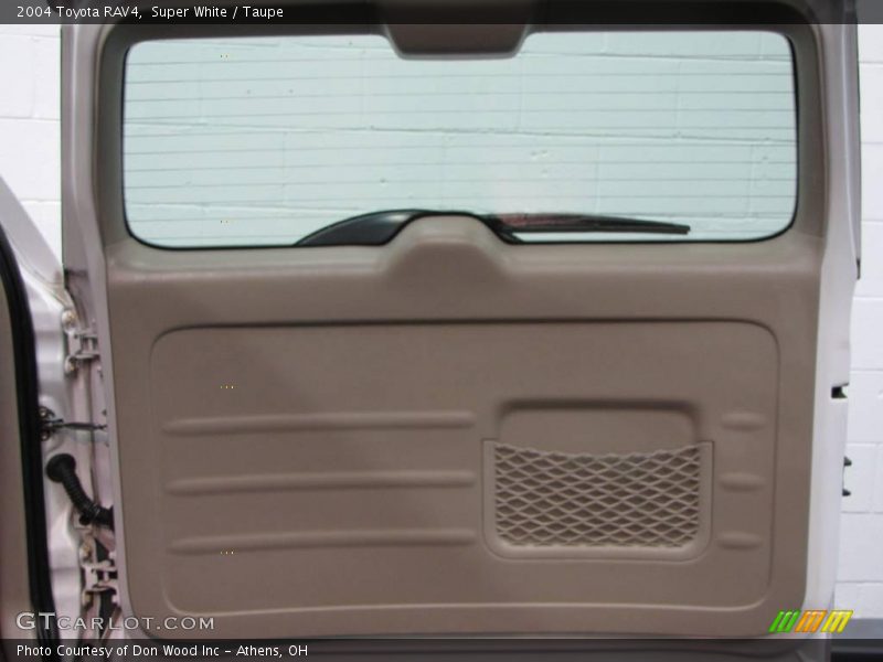 Super White / Taupe 2004 Toyota RAV4