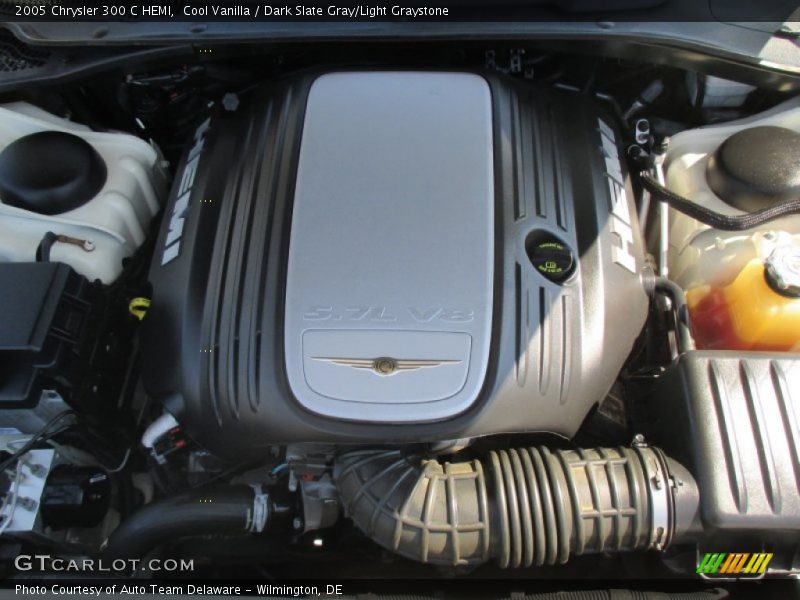 Cool Vanilla / Dark Slate Gray/Light Graystone 2005 Chrysler 300 C HEMI