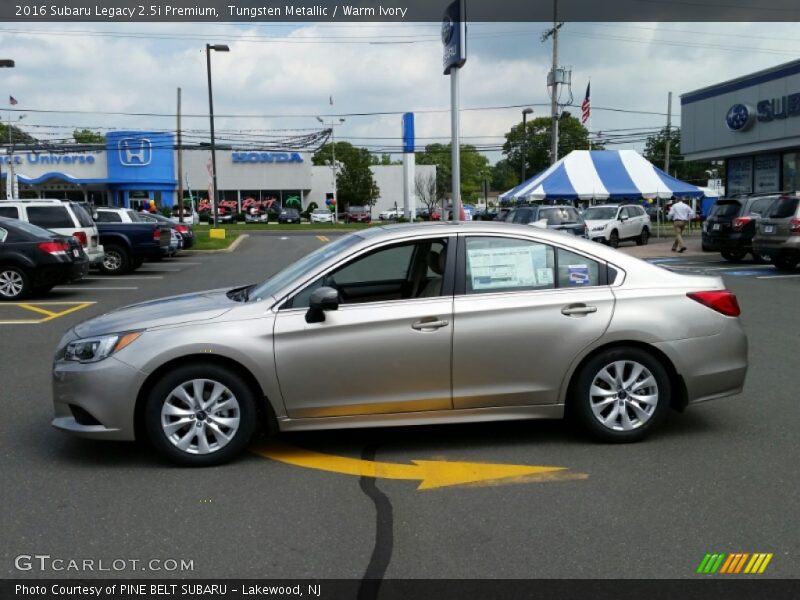 Tungsten Metallic / Warm Ivory 2016 Subaru Legacy 2.5i Premium