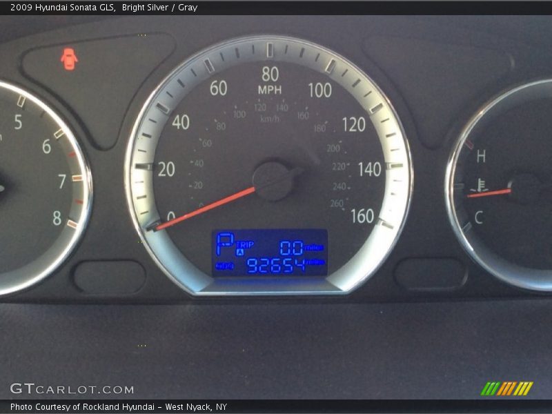 Bright Silver / Gray 2009 Hyundai Sonata GLS