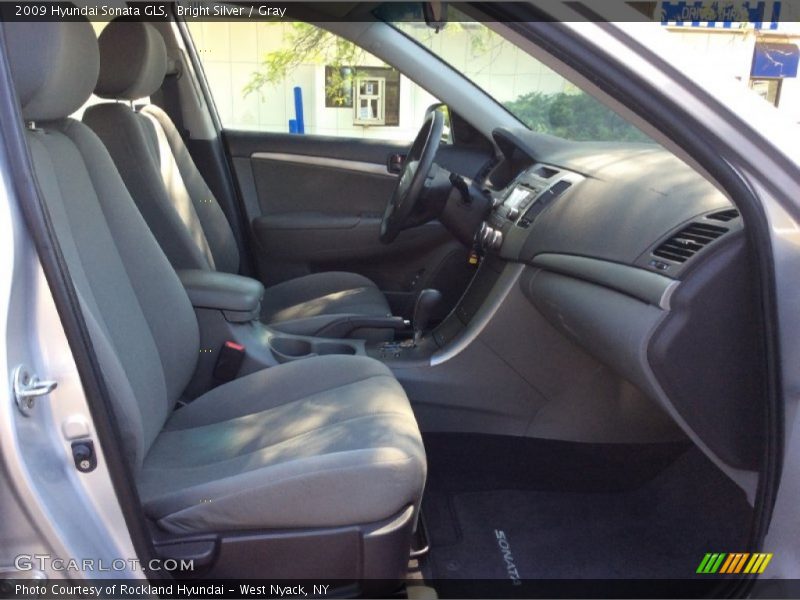 Bright Silver / Gray 2009 Hyundai Sonata GLS