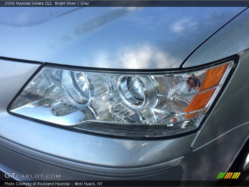 Bright Silver / Gray 2009 Hyundai Sonata GLS