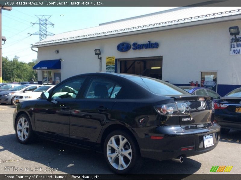 Black Mica / Black 2009 Mazda MAZDA3 i Sport Sedan