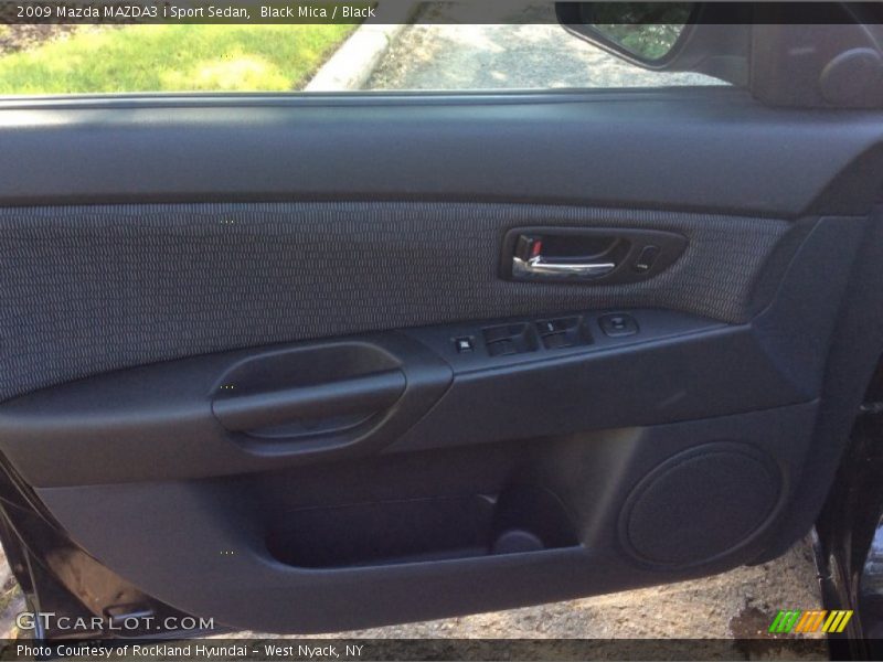 Black Mica / Black 2009 Mazda MAZDA3 i Sport Sedan