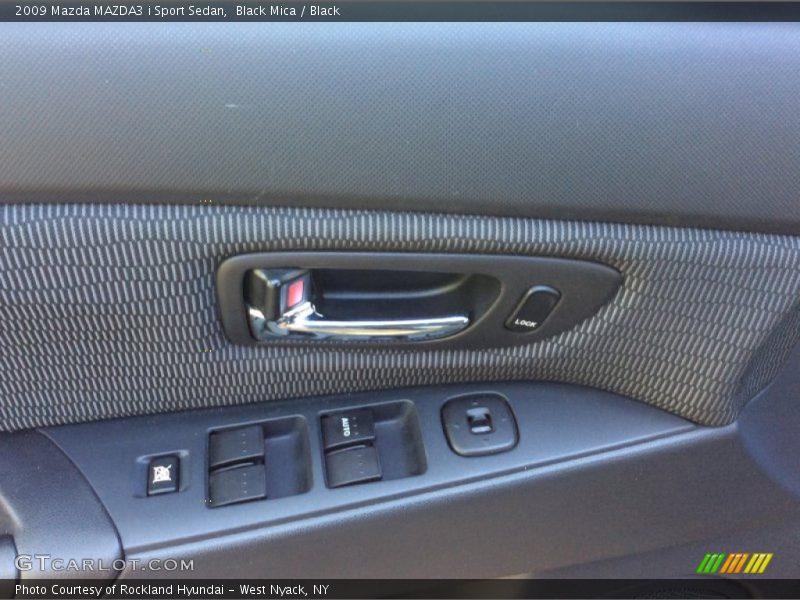 Black Mica / Black 2009 Mazda MAZDA3 i Sport Sedan