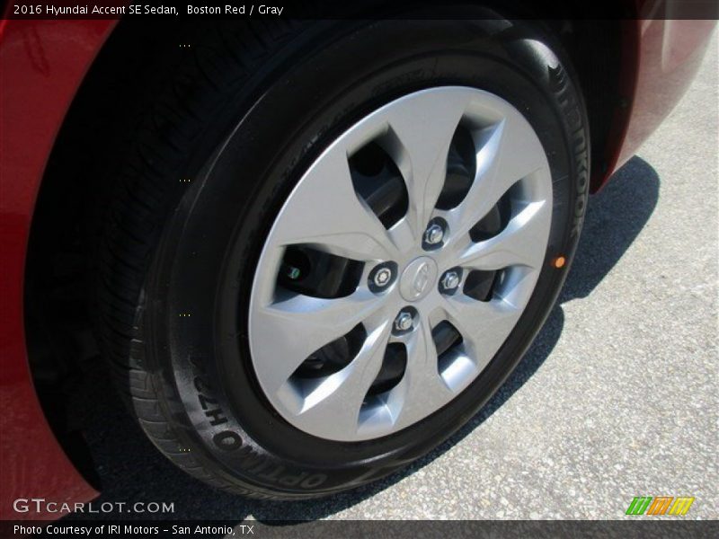  2016 Accent SE Sedan Wheel