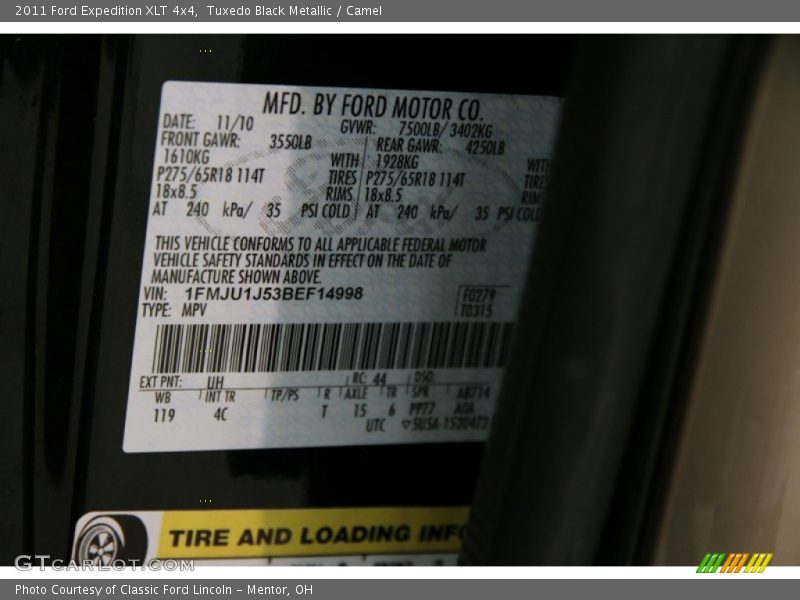 Tuxedo Black Metallic / Camel 2011 Ford Expedition XLT 4x4