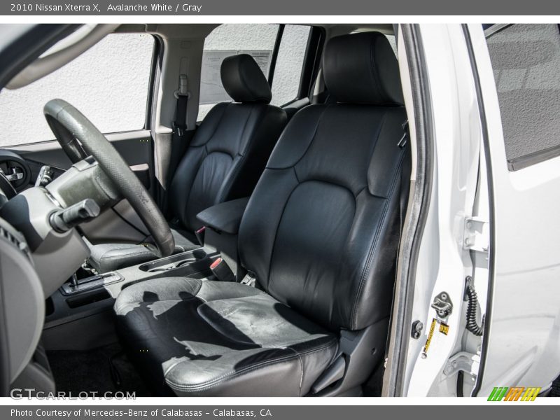  2010 Xterra X Gray Interior