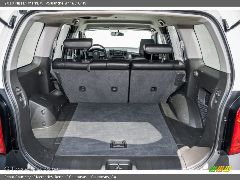  2010 Xterra X Trunk