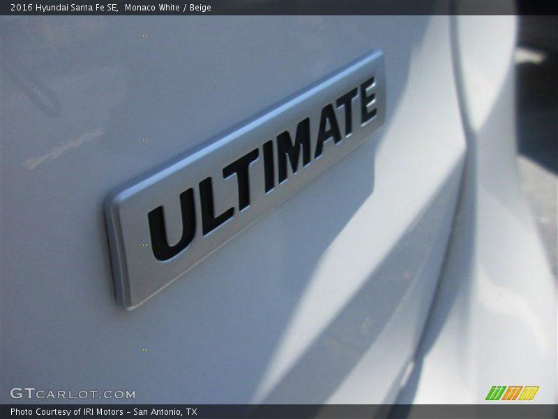 Monaco White / Beige 2016 Hyundai Santa Fe SE