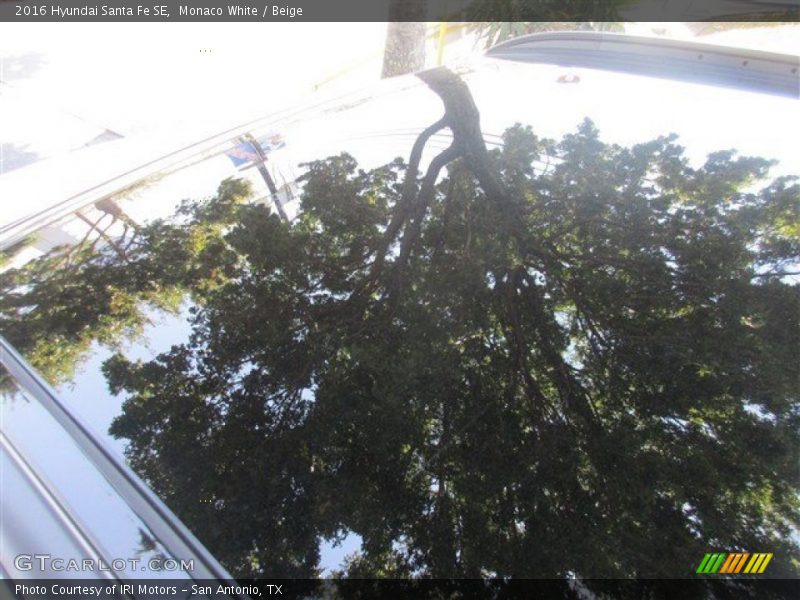 Monaco White / Beige 2016 Hyundai Santa Fe SE