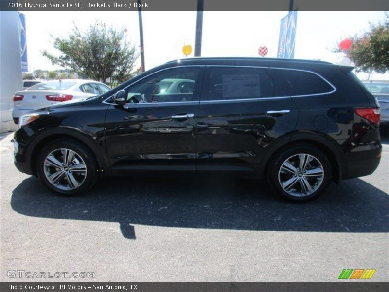 Becketts Black / Black 2016 Hyundai Santa Fe SE